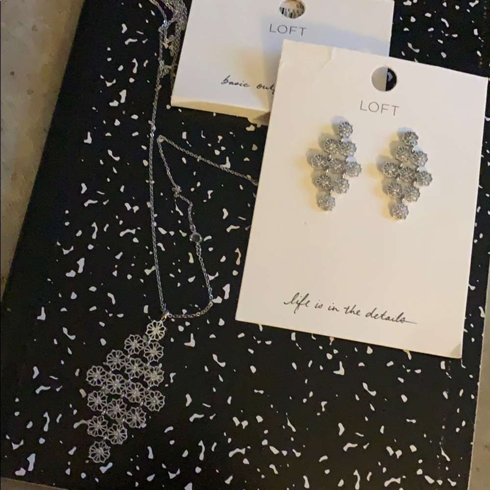 NWT LOFT necklace & earrings. Silvertone w/crystal